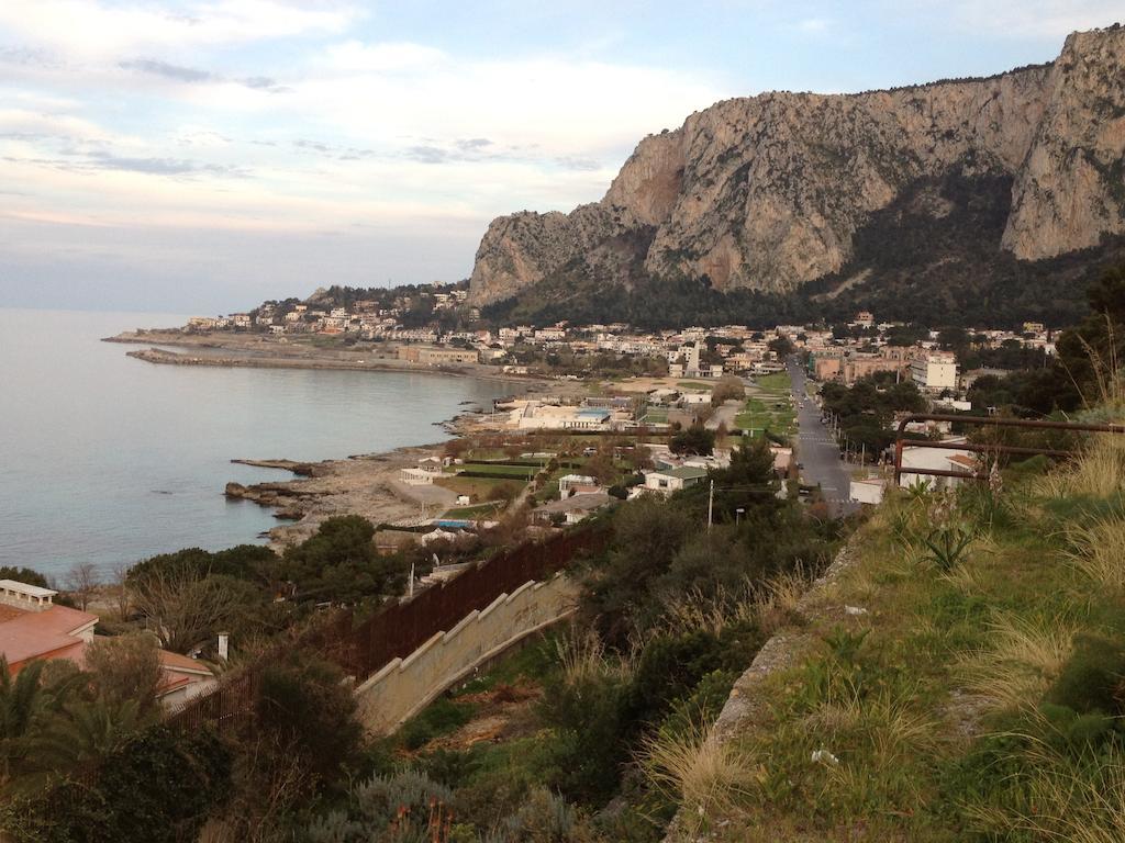 Mondello Suites Feels Like Home Zewnętrze zdjęcie