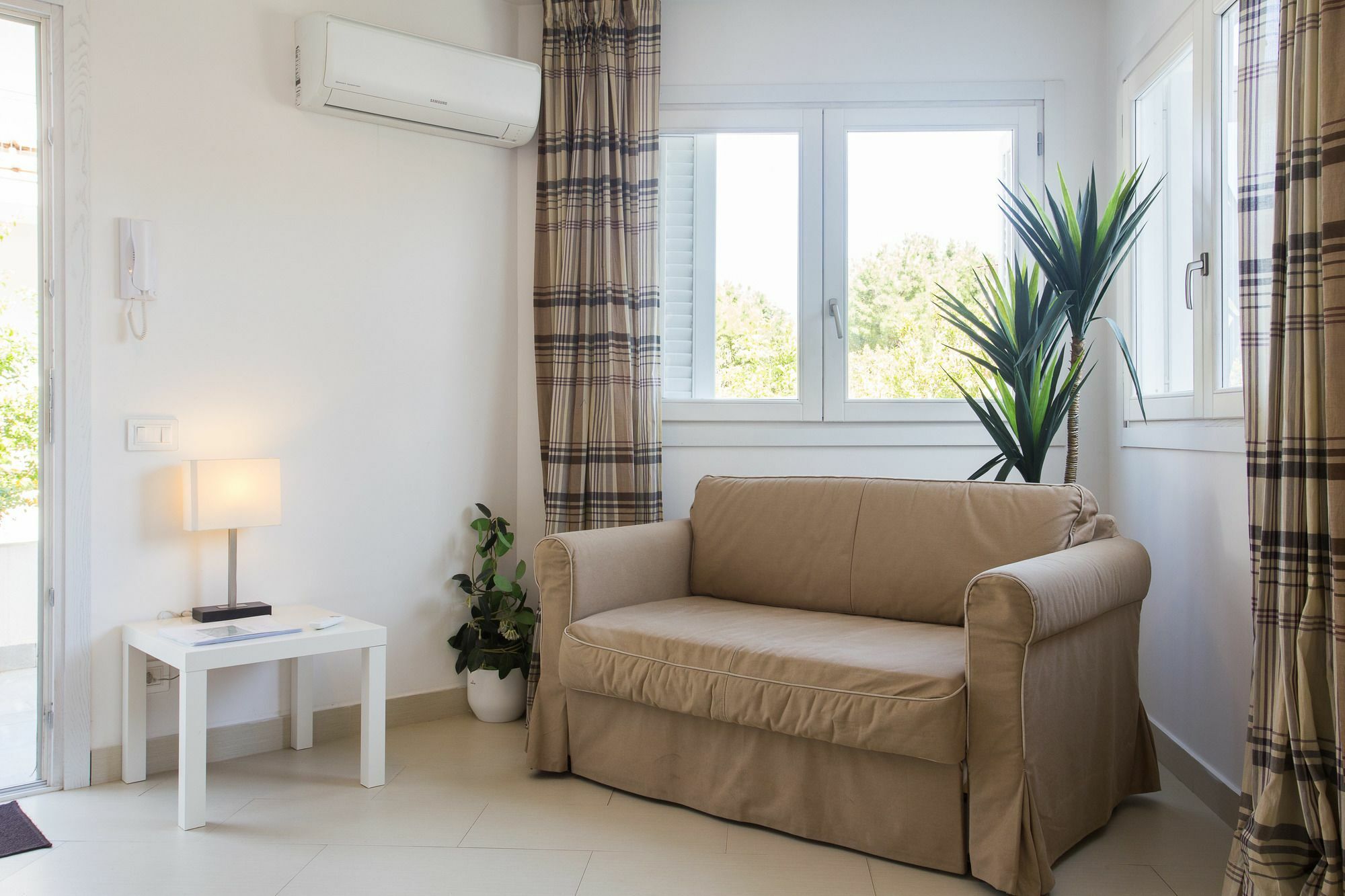 Mondello Suites Feels Like Home Zewnętrze zdjęcie